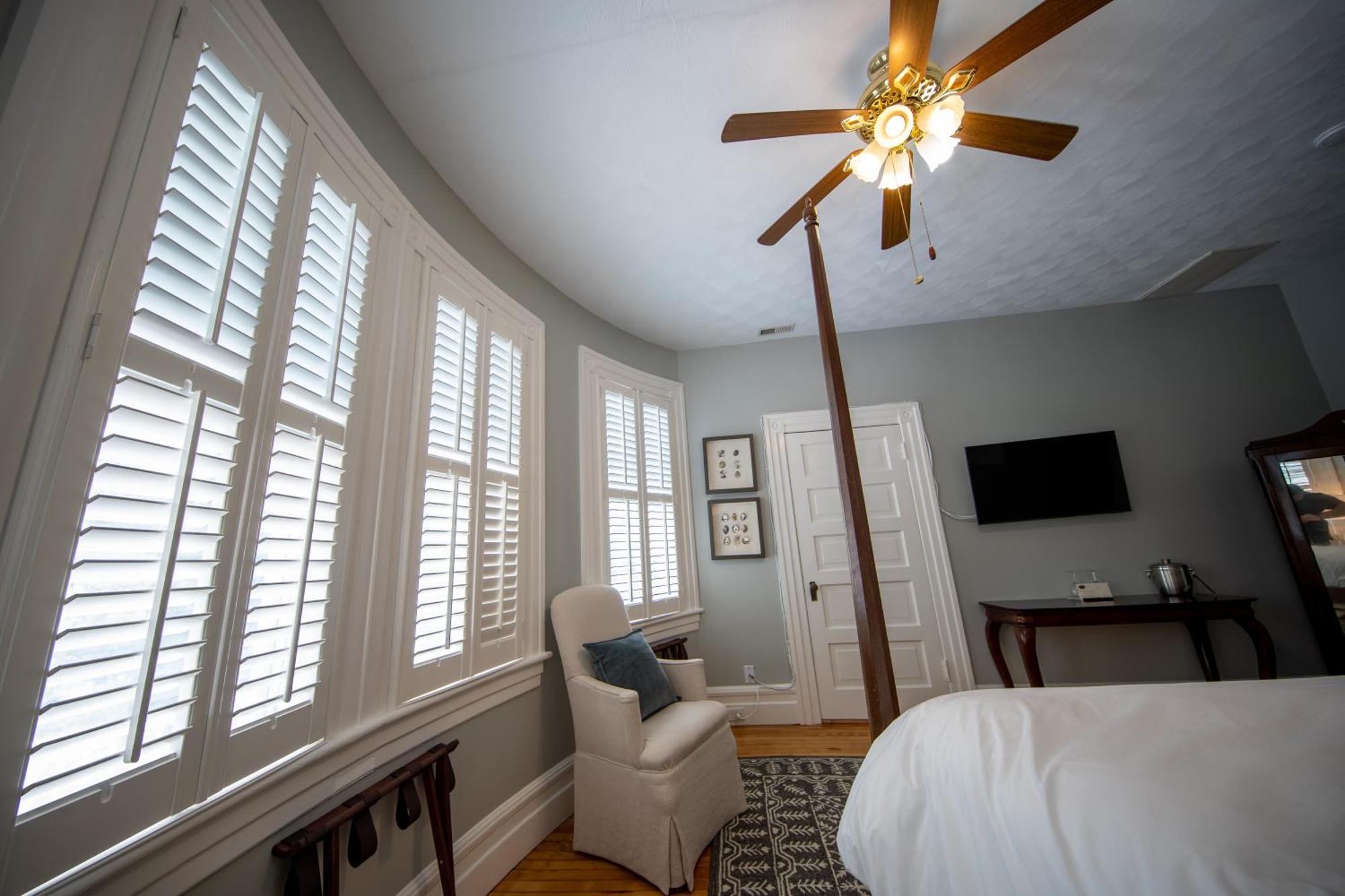The Edenton Collection-Captain'S Quarters Inn Szoba fotó
